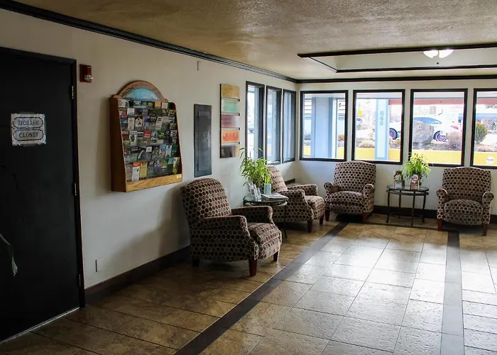 Days Inn By Wyndham Bend