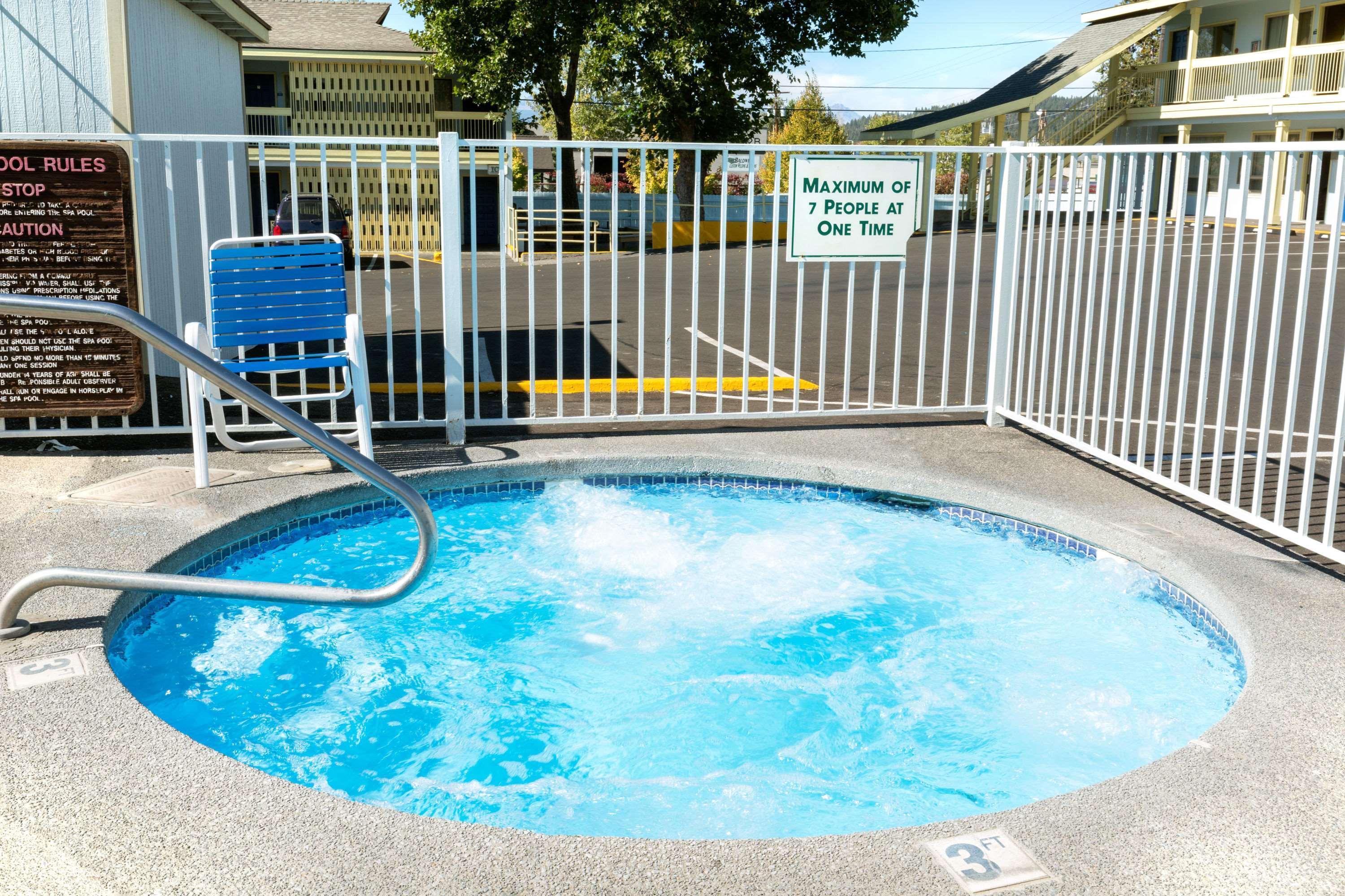 Days By Wyndham Hotel 2*