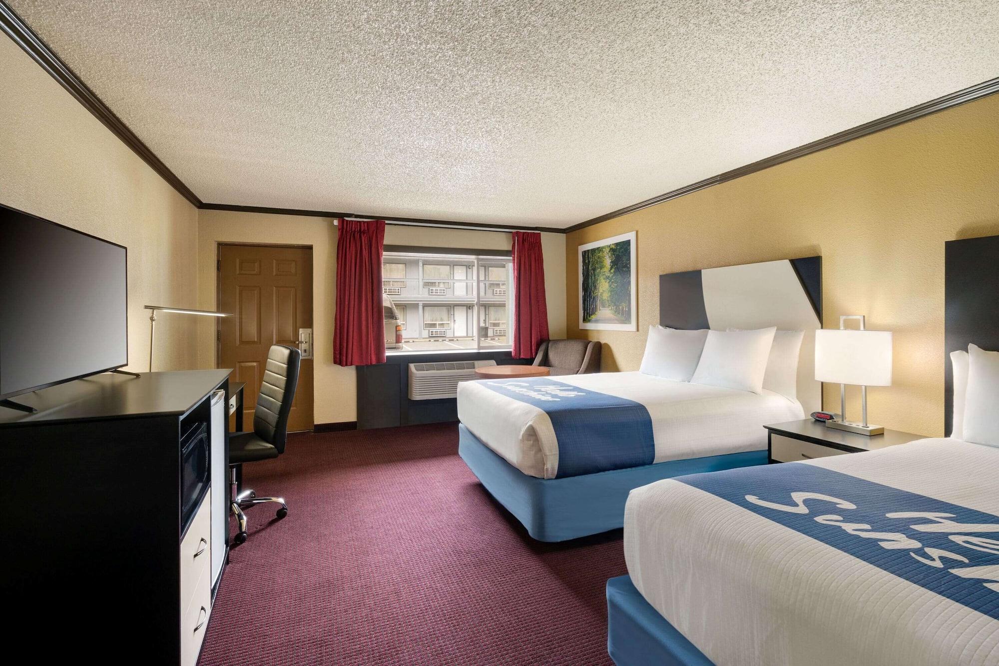 Days By Wyndham Hotel Bend