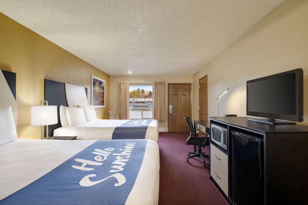 Days By Wyndham Bend